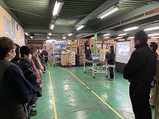 全体朝礼
